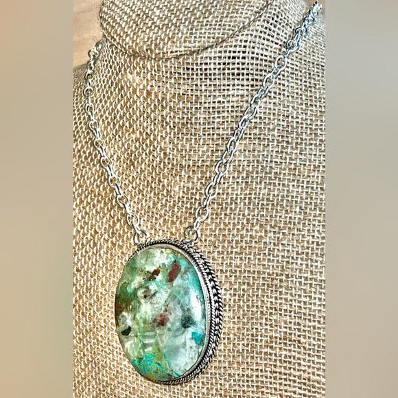 Chrysocolla in Quartz Pendant Necklace - Picture 11 of 13